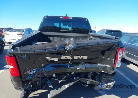 2025 Ram 1500 Big Horn 4X4 6'4 Box z USA, uszkodzony, nr VIN 1C6SRFMPXSN749880